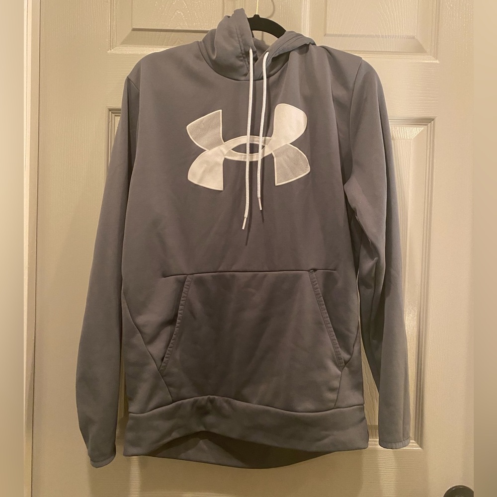 Under armour sweatshirt